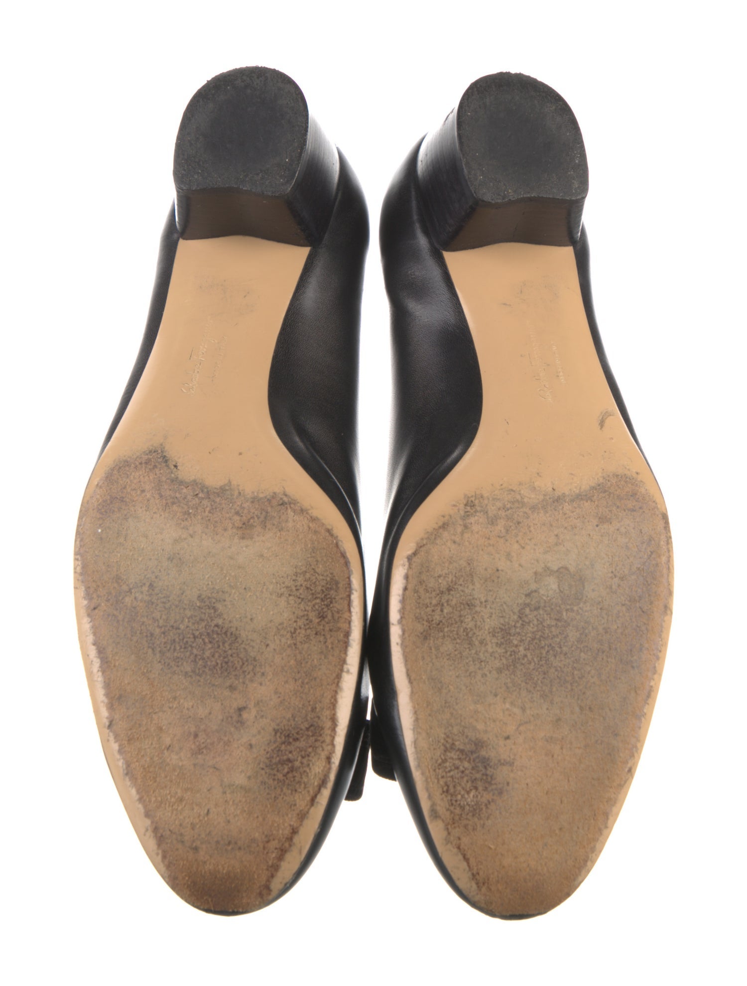 Salvatore Ferragamo Vara Bow Accent Leather Pumps